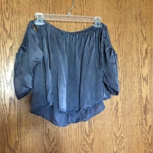 American Eagle off the shoulder top